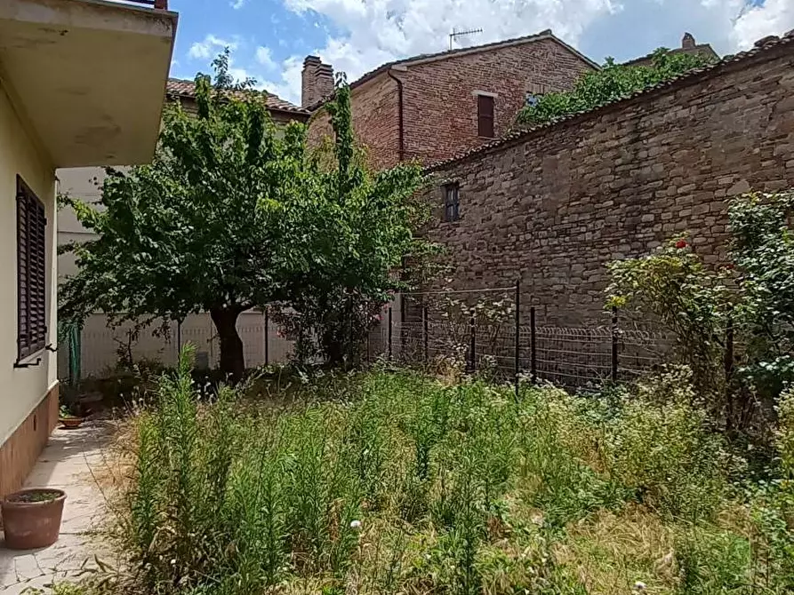 Immagine 22 di Appartamento in vendita  in Bramante a Santa Vittoria In Matenano