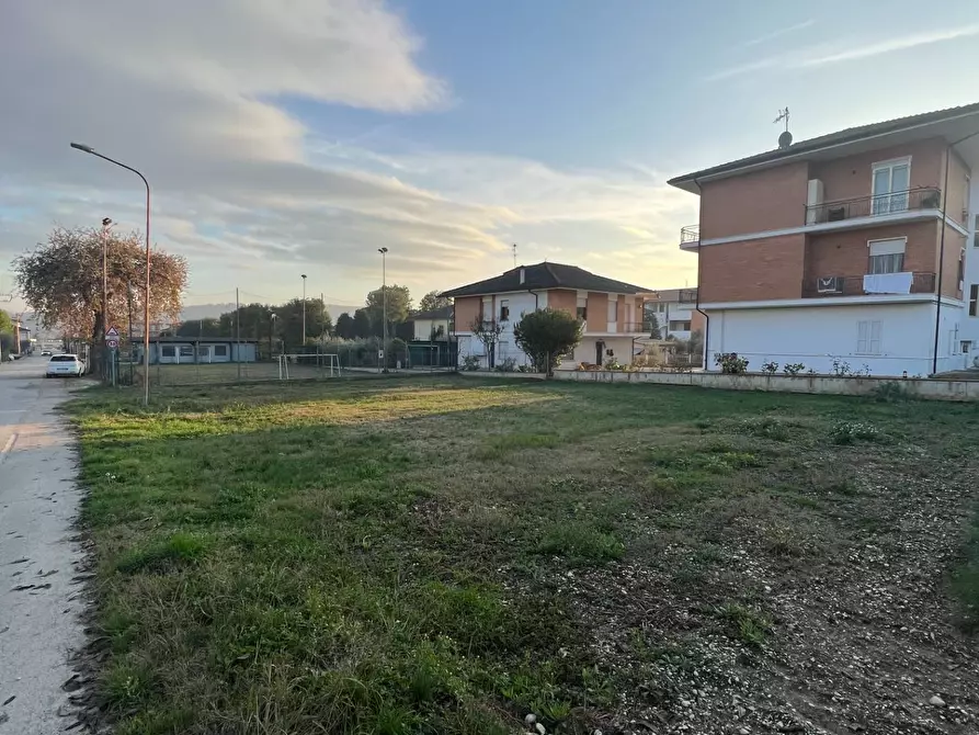 Immagine 5 di Terreno residenziale in vendita  in Via Umbria a Montegiorgio