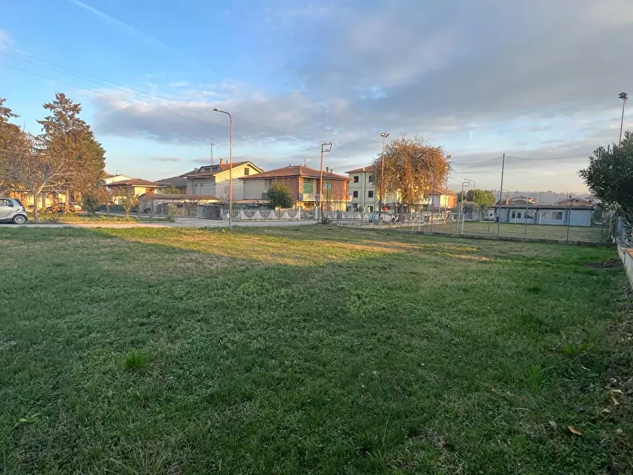 Immagine 2 di Terreno residenziale in vendita  in Via Umbria a Montegiorgio
