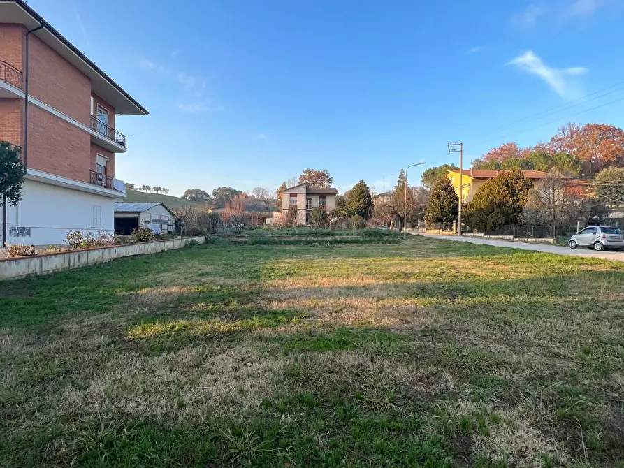 Immagine 3 di Terreno residenziale in vendita  in Via Umbria a Montegiorgio