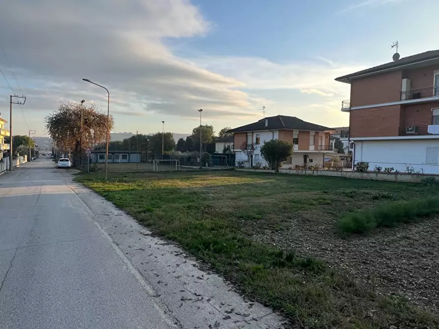 Immagine 8 di Terreno residenziale in vendita  in Via Umbria a Montegiorgio