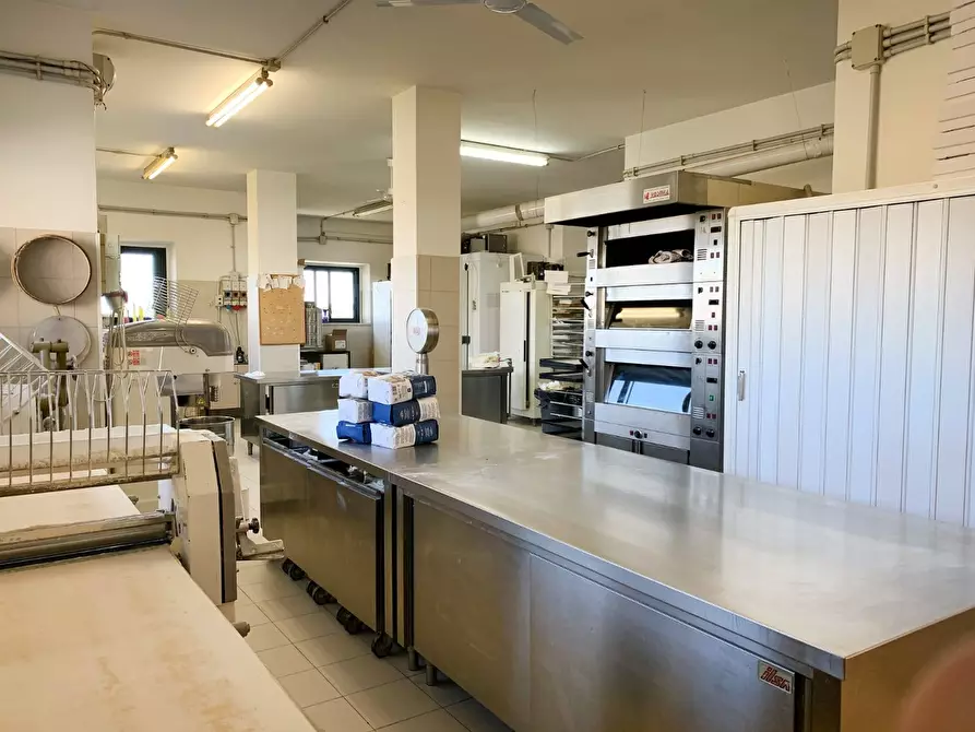 Immagine 25 di Casa indipendente in vendita  a Montappone