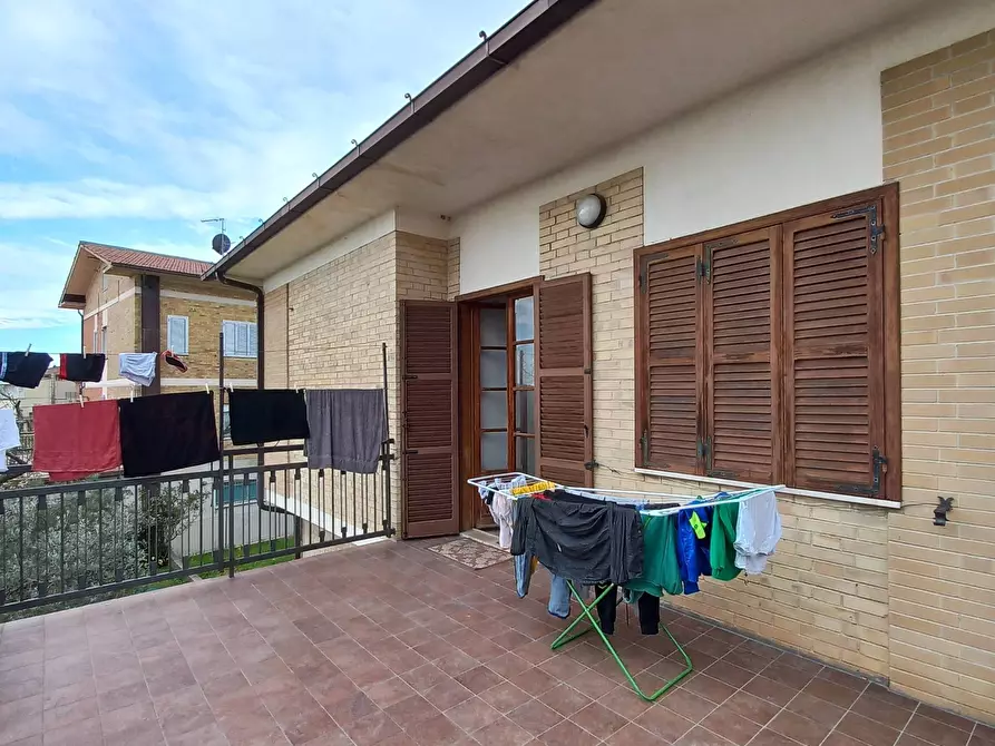 Immagine 23 di Casa indipendente in vendita  in contrada san pietro a Monte Vidon Corrado