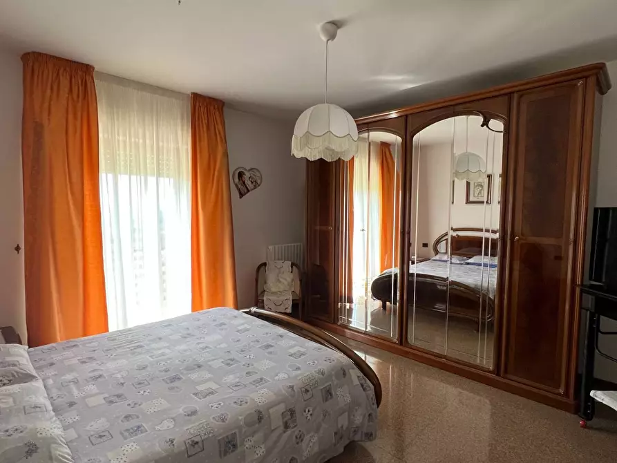 Immagine 11 di Appartamento in vendita  in via gaspere spontni a Montegiorgio