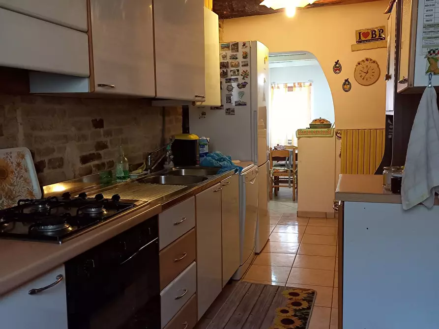Immagine 5 di Casa indipendente in vendita  in solferino a Montegiorgio