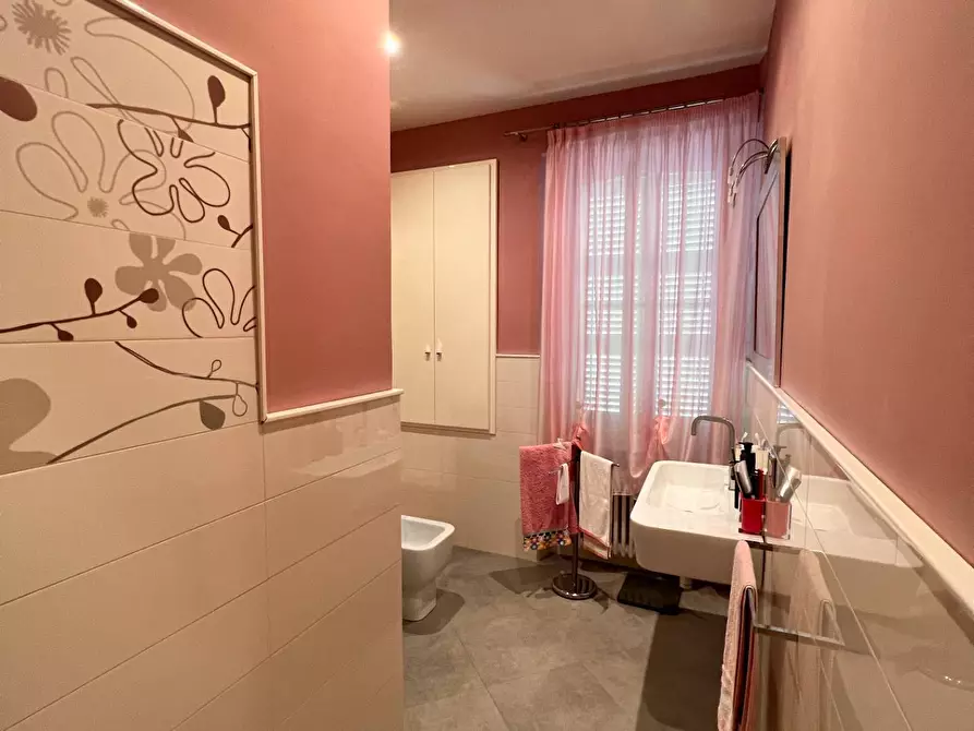 Immagine 16 di Casa indipendente in vendita  in via san martino a Montegiorgio