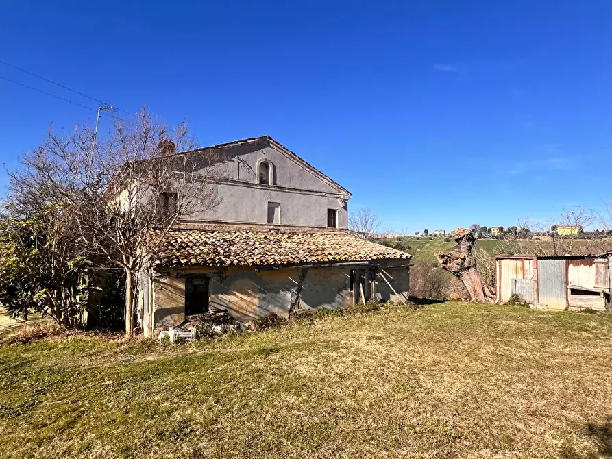 Immagine 7 di Casa indipendente in vendita  in castello di Montefiore a Recanati