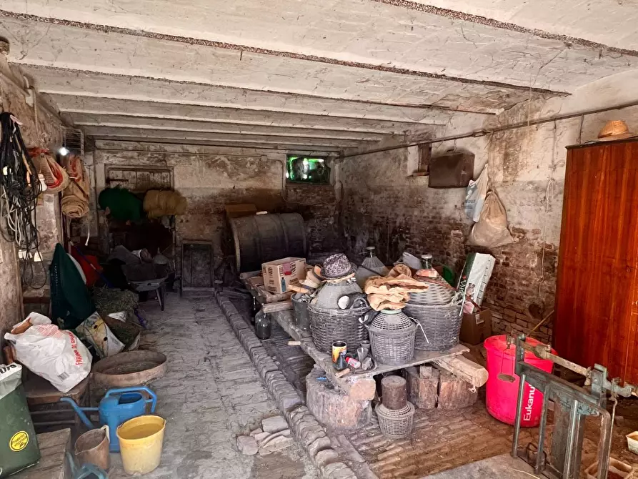 Immagine 17 di Casa indipendente in vendita  in castello di Montefiore a Recanati