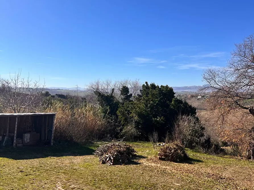 Immagine 22 di Casa indipendente in vendita  in castello di Montefiore a Recanati