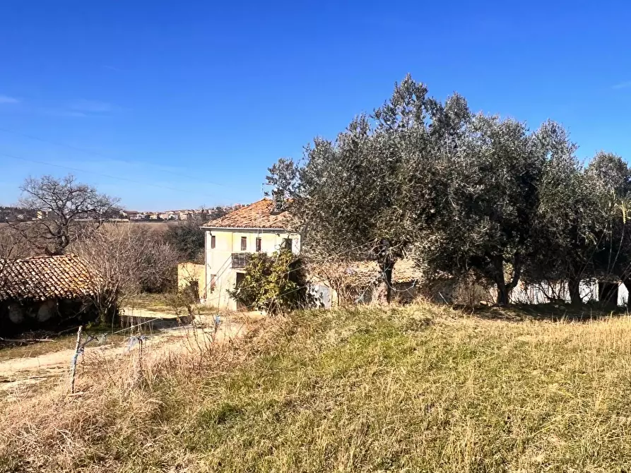 Immagine 25 di Casa indipendente in vendita  in castello di Montefiore a Recanati