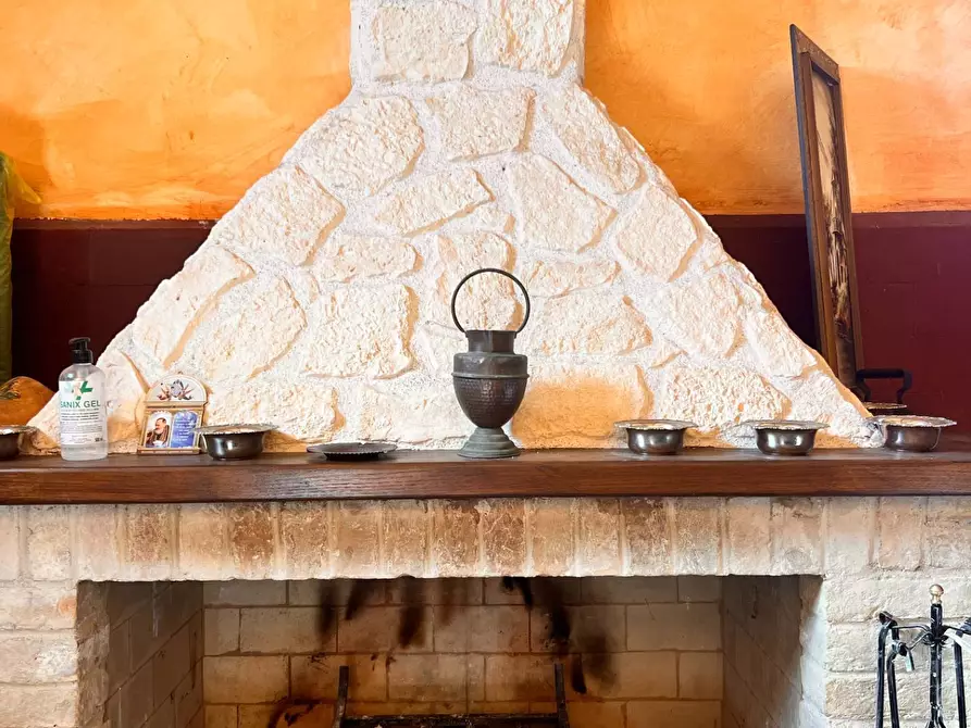 Immagine 17 di Attività commerciale in vendita  in c.da Montefiore a Recanati