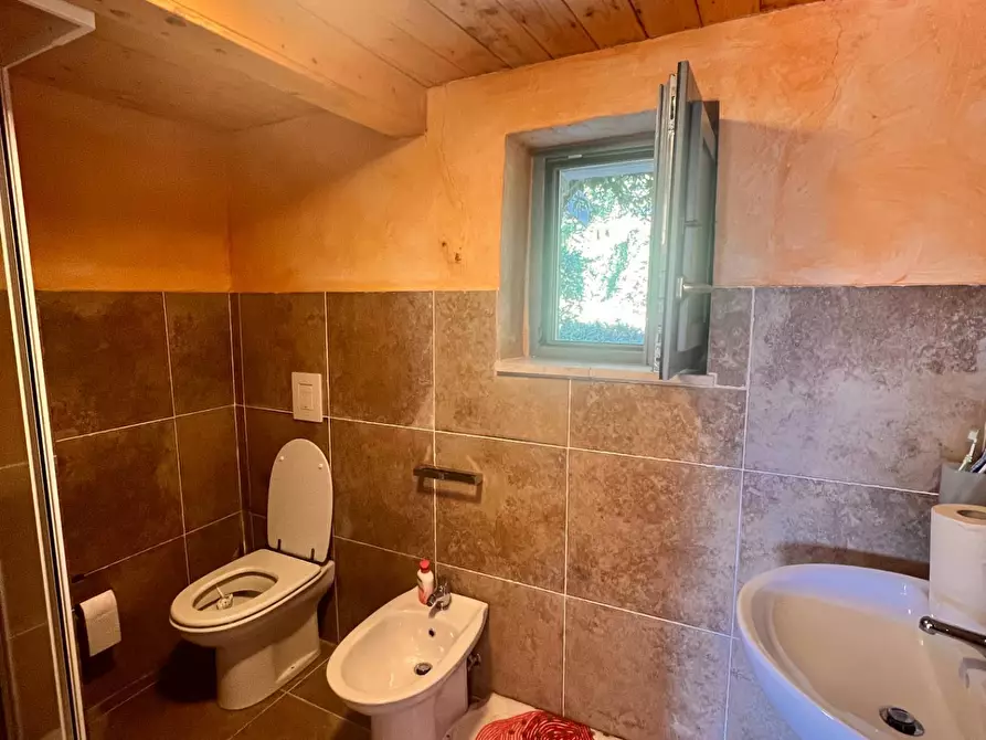 Immagine 23 di Attività commerciale in vendita  in c.da Montefiore a Recanati