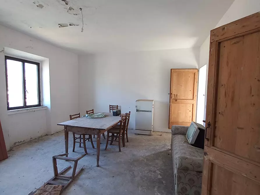 Immagine 18 di Casa indipendente in vendita  in Contrada San Salvatore Tenna a Santa Vittoria In Matenano