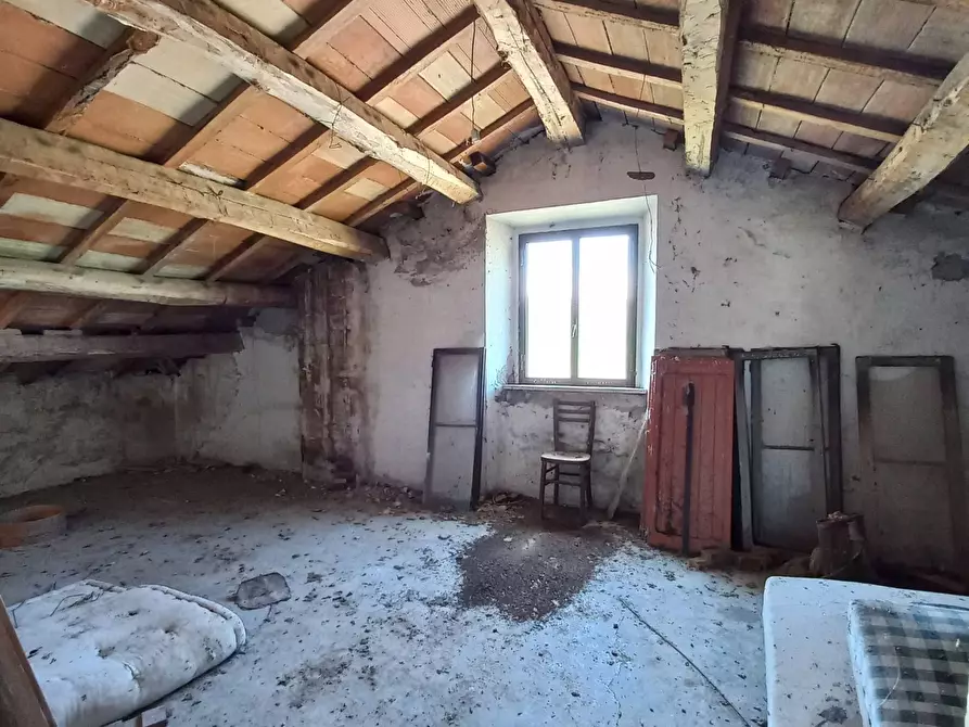 Immagine 23 di Casa indipendente in vendita  in Contrada San Salvatore Tenna a Santa Vittoria In Matenano