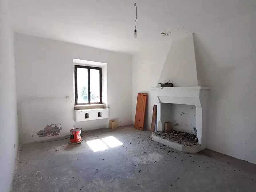 Immagine 17 di Casa indipendente in vendita  in Contrada San Salvatore Tenna a Santa Vittoria In Matenano