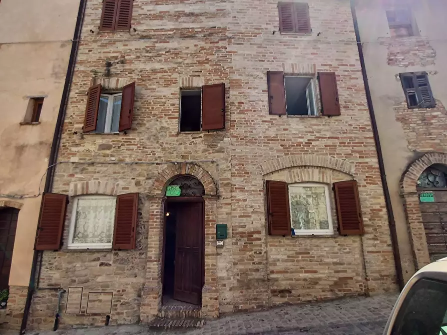 Immagine 1 di Casa indipendente in vendita  in via Roma a Santa Vittoria In Matenano