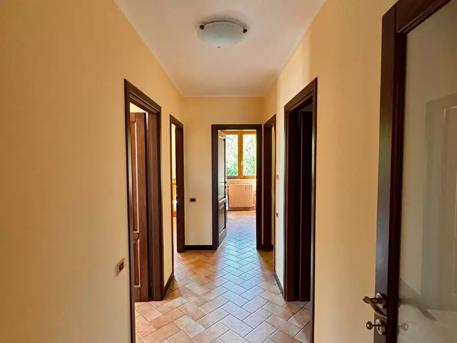 Immagine 8 di Appartamento in vendita  in via Oberdan a Servigliano