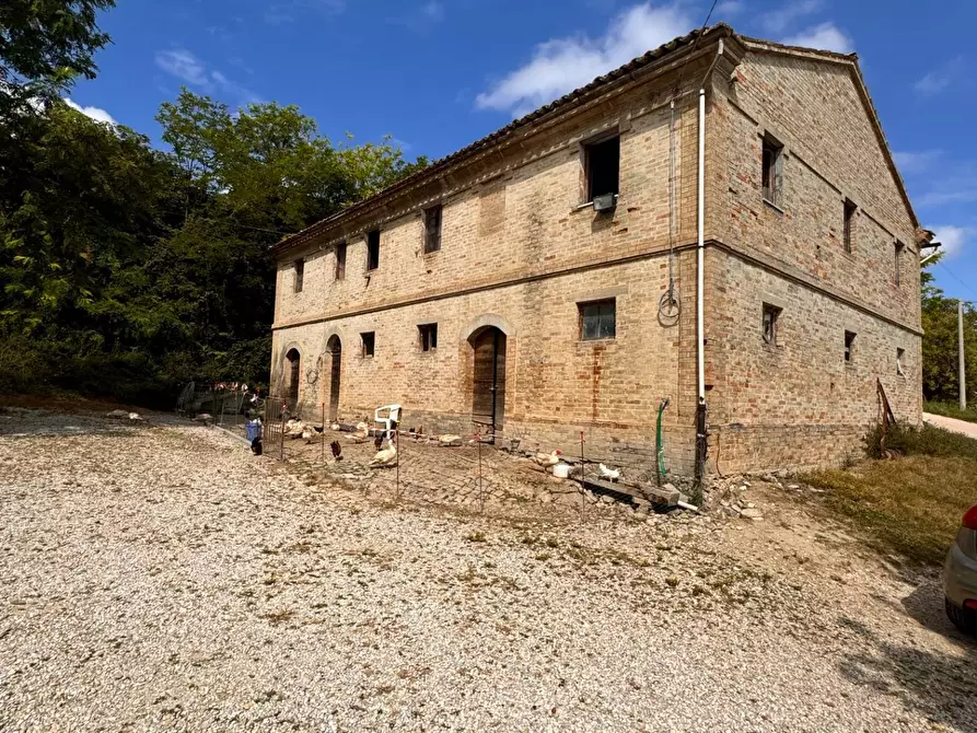 Immagine 1 di Casa indipendente in vendita  in Contrada Maltignano a Petritoli