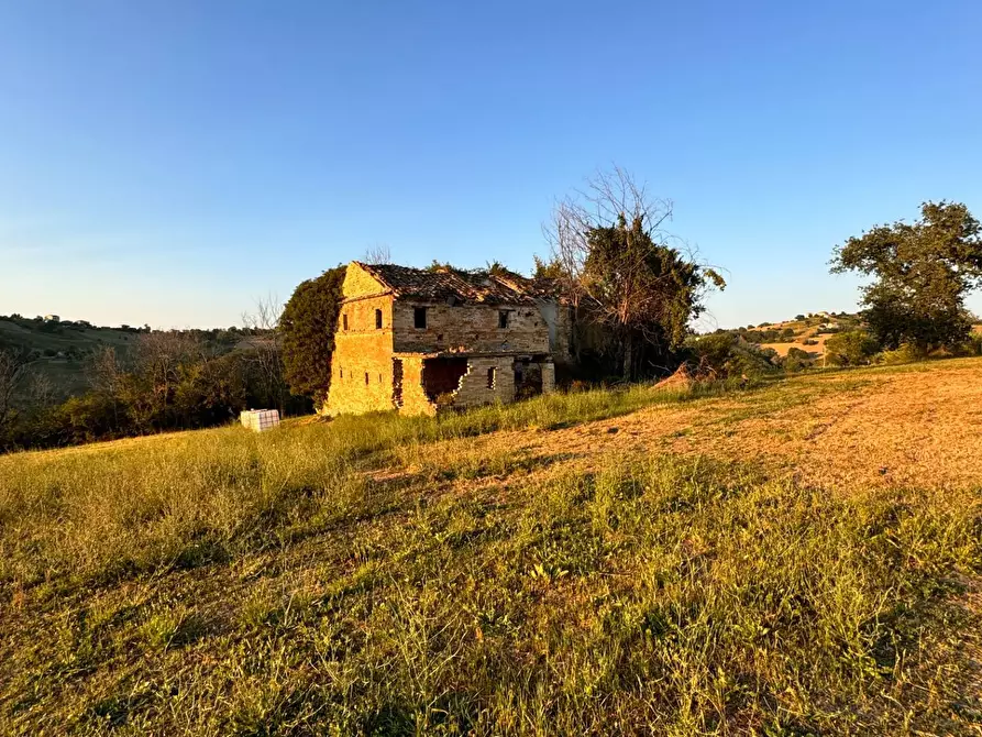 Immagine 1 di Casa indipendente in vendita  in Contrada Cerreto a Montegiorgio