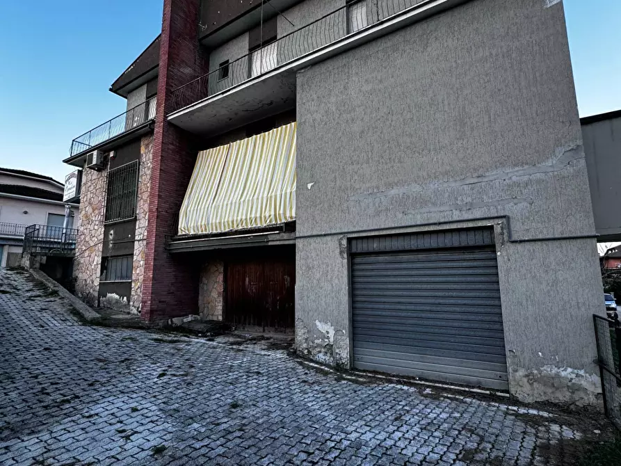 Immagine 5 di Casa semindipendente in vendita  in via Faleriense Est a Montegiorgio