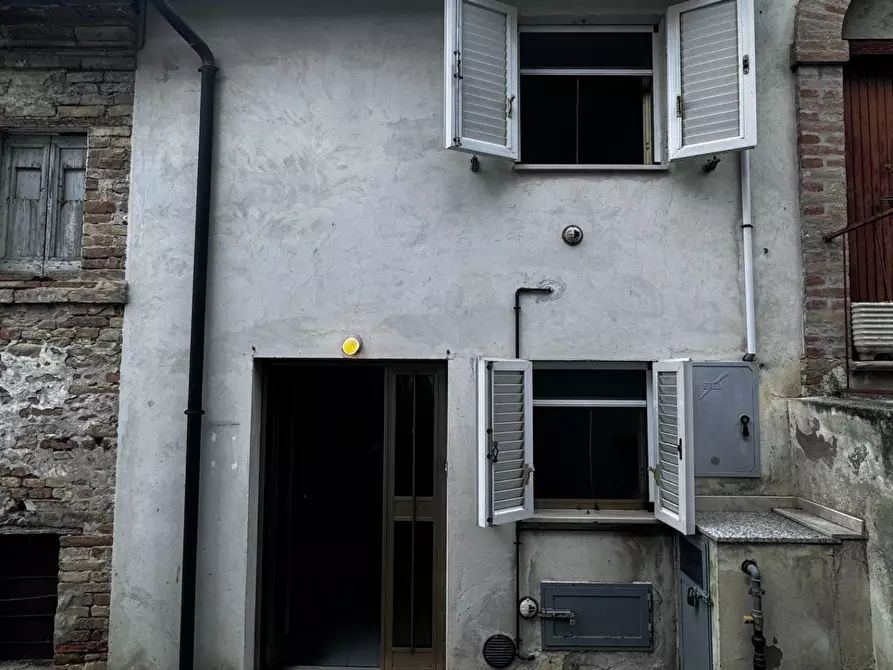 Immagine 2 di Casa indipendente in vendita  in via case a Montegiorgio