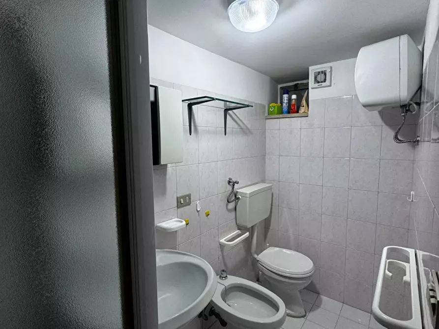 Immagine 12 di Casa indipendente in vendita  in via case a Montegiorgio