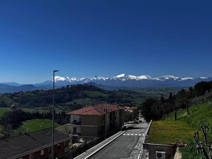 Immagine 23 di Casa indipendente in vendita  in Borgo Guglielmo berdan a Monte Vidon Corrado