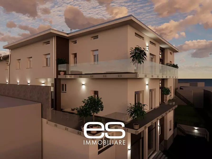 Immagine 10 di Villa in vendita  in Via Vittorio Veneto a Veduggio Con Colzano