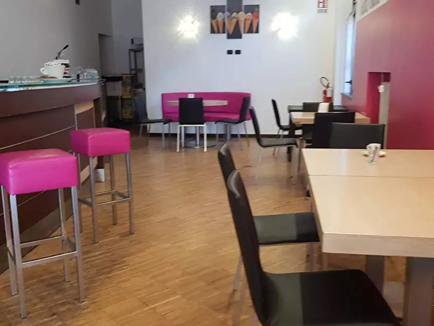 Immagine 3 di Bar / Ristorante in vendita  a Busto Arsizio