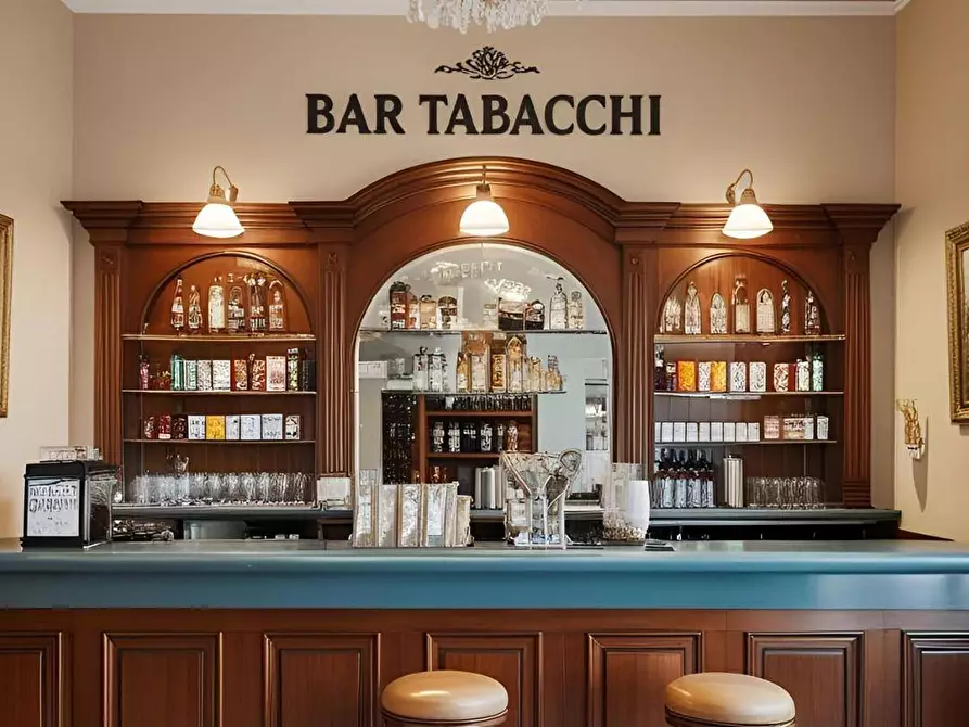 Immagine 1 di Bar / Ristorante in vendita  a Busto Arsizio