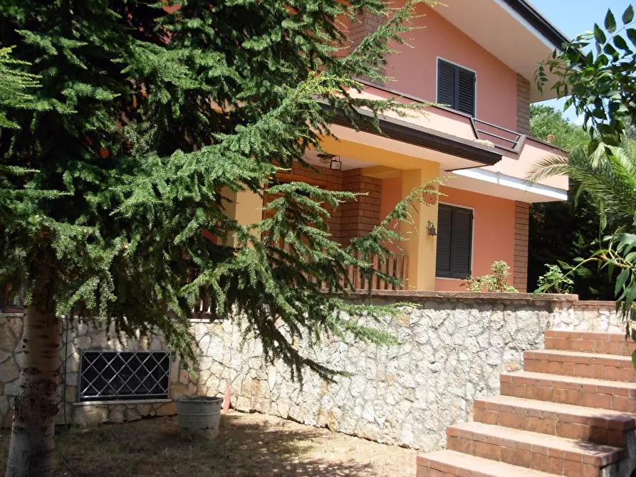 Immagine 2 di Casa indipendente in vendita  in castelvenere via fontana delle selve a Telese Terme