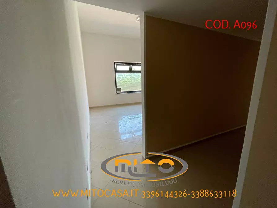 Immagine 10 di Locale commerciale in affitto  in VIA VENEZIA N.26 a Telese Terme