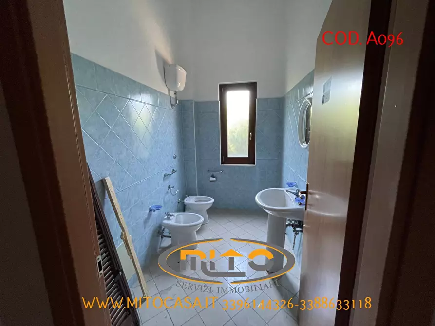 Immagine 16 di Locale commerciale in affitto  in VIA VENEZIA N.26 a Telese Terme