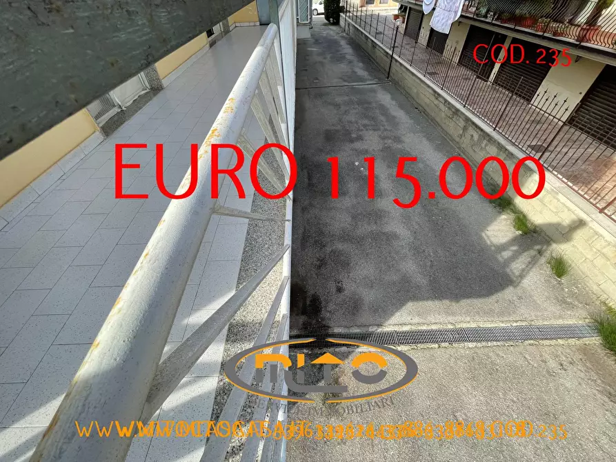 Immagine 10 di Appartamento in vendita  in VIA VENEZIA a Telese Terme