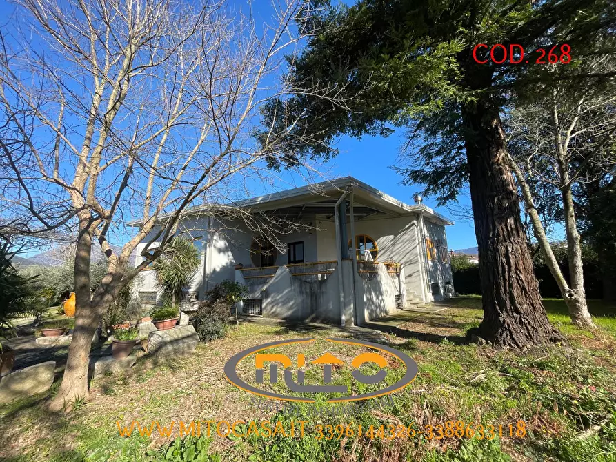 Immagine 18 di Villa in vendita  in telese GRANDE HOTEL a Telese Terme