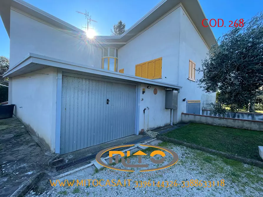 Immagine 25 di Villa in vendita  in telese GRANDE HOTEL a Telese Terme