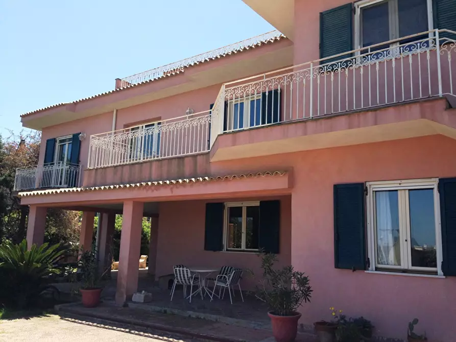 Immagine 5 di Villa in vendita  in Via Lido sacramento a Siracusa