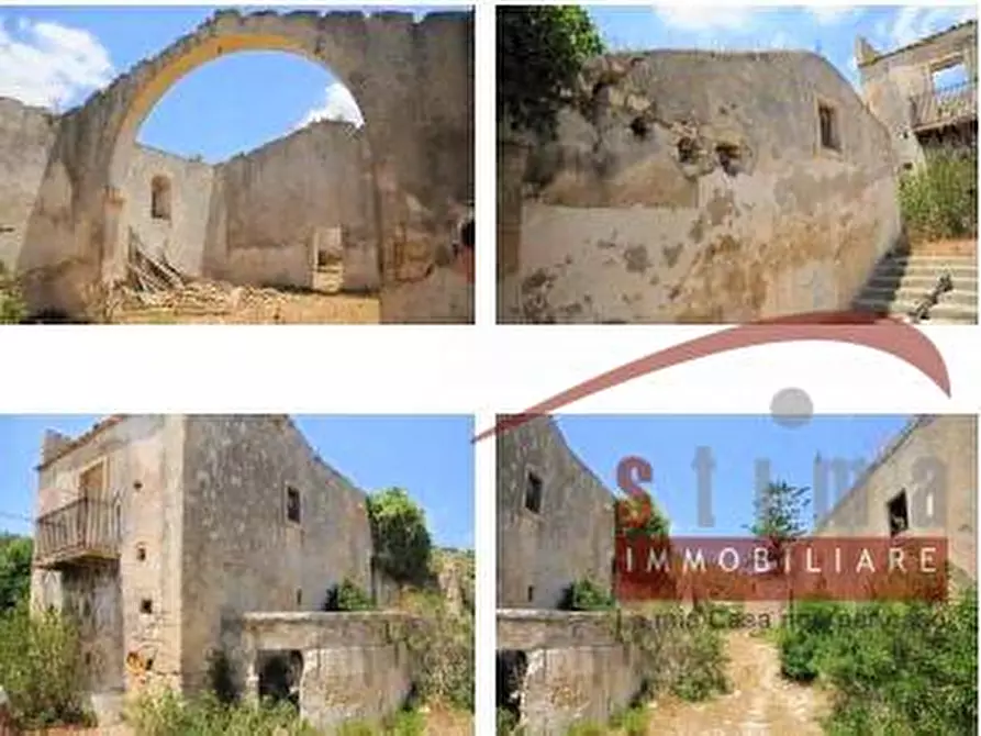 Immagine 3 di Rustico / casale in vendita  a Noto