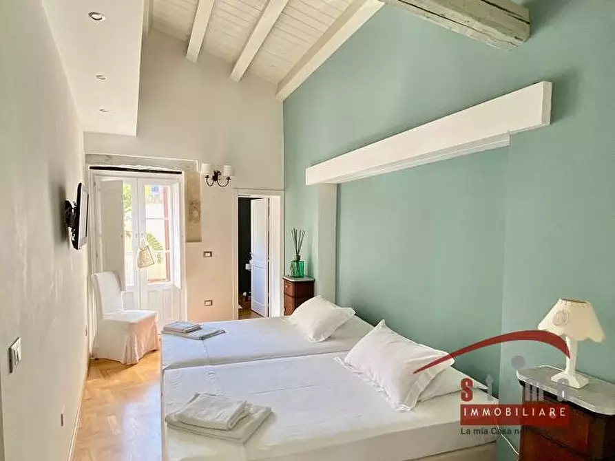 Immagine 6 di Appartamento in vendita  in via Roma a Siracusa