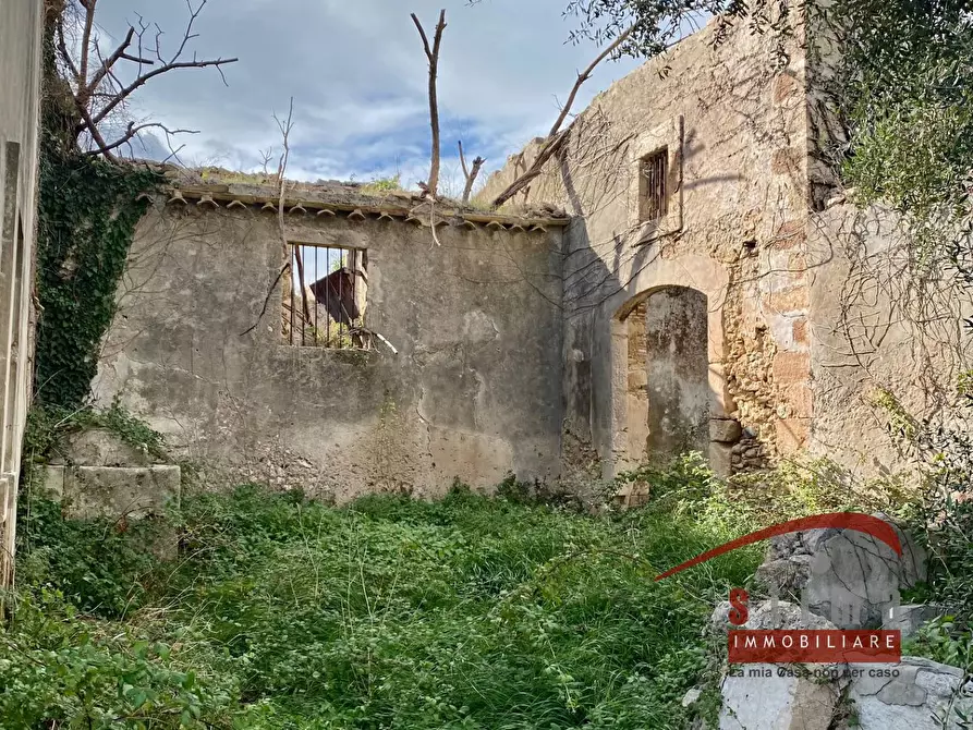 Immagine 9 di Rustico / casale in vendita  in strada tremilia a Siracusa