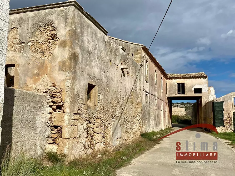 Immagine 17 di Rustico / casale in vendita  in strada tremilia a Siracusa