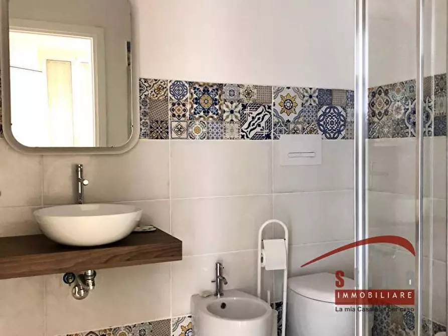 Immagine 11 di Casa vacanze in vendita  in Via Luigi Cadorna a Siracusa