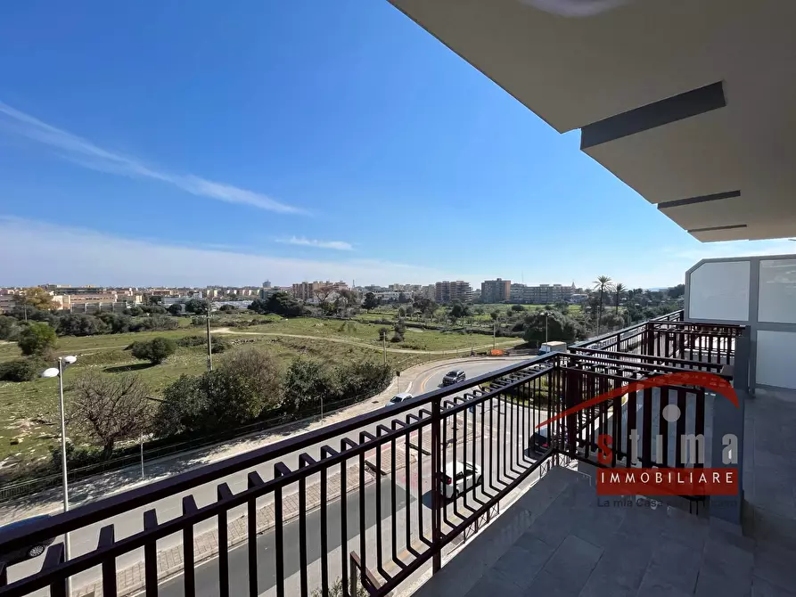 Immagine 9 di Appartamento in vendita  in via Freud a Siracusa