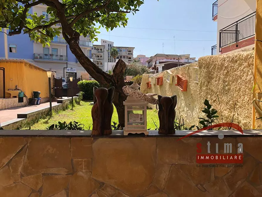 Immagine 2 di Villa in vendita  in Via Grottasanta a Siracusa