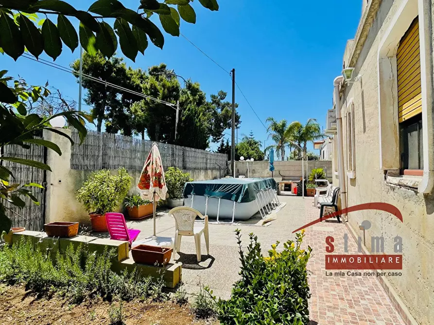 Immagine 16 di Villa in vendita  in via blanco a Siracusa