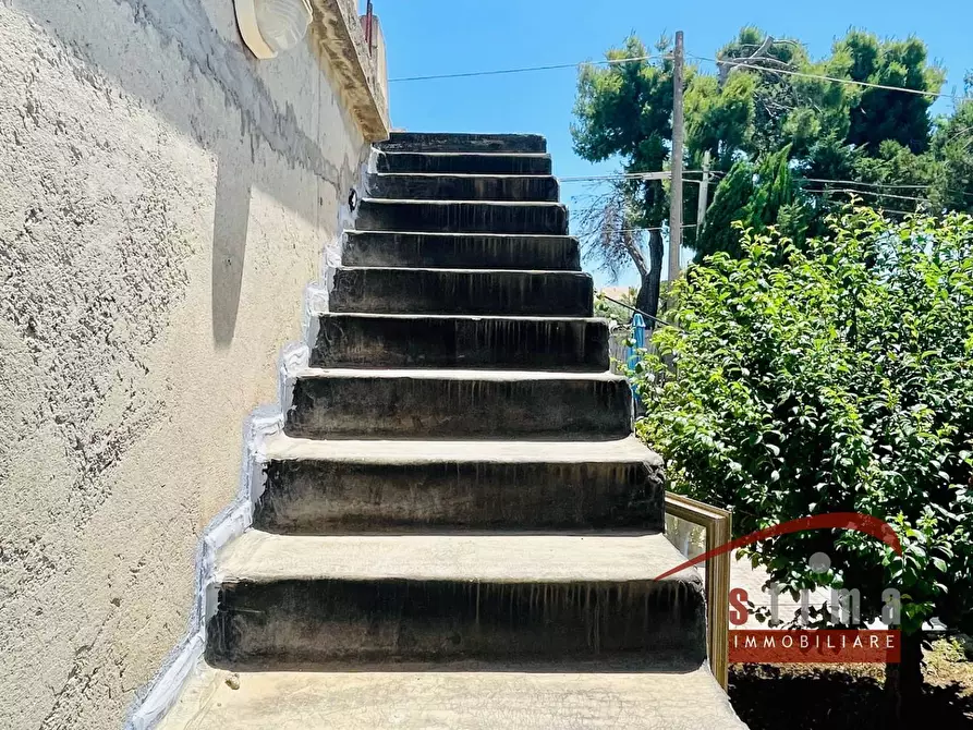 Immagine 24 di Villa in vendita  in via blanco a Siracusa