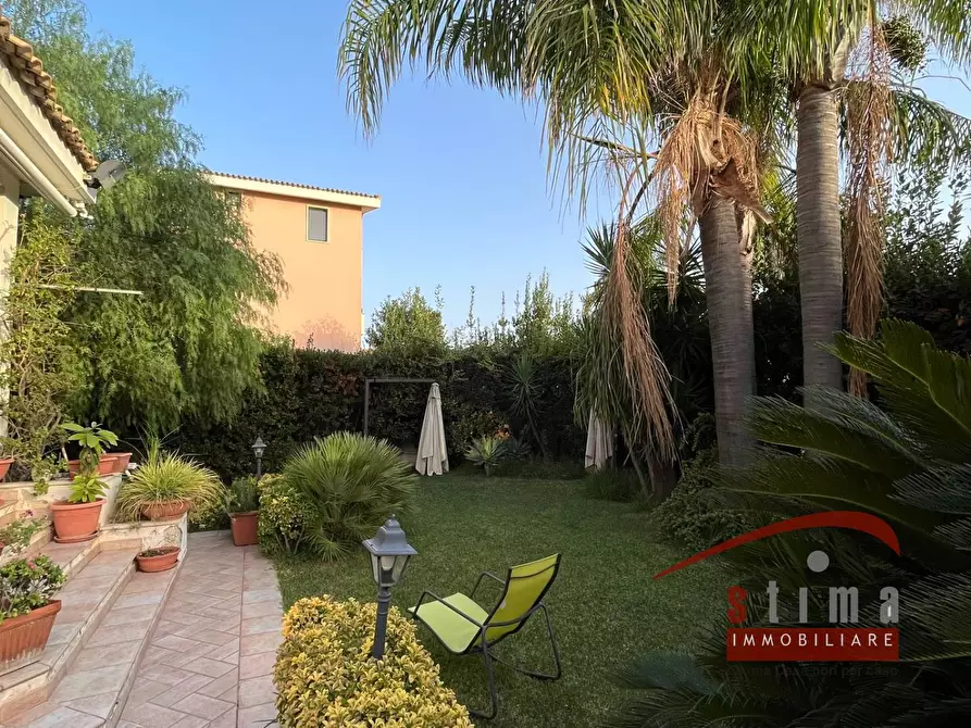 Immagine 9 di Villa in vendita  in Traversa Sinerchia a Siracusa