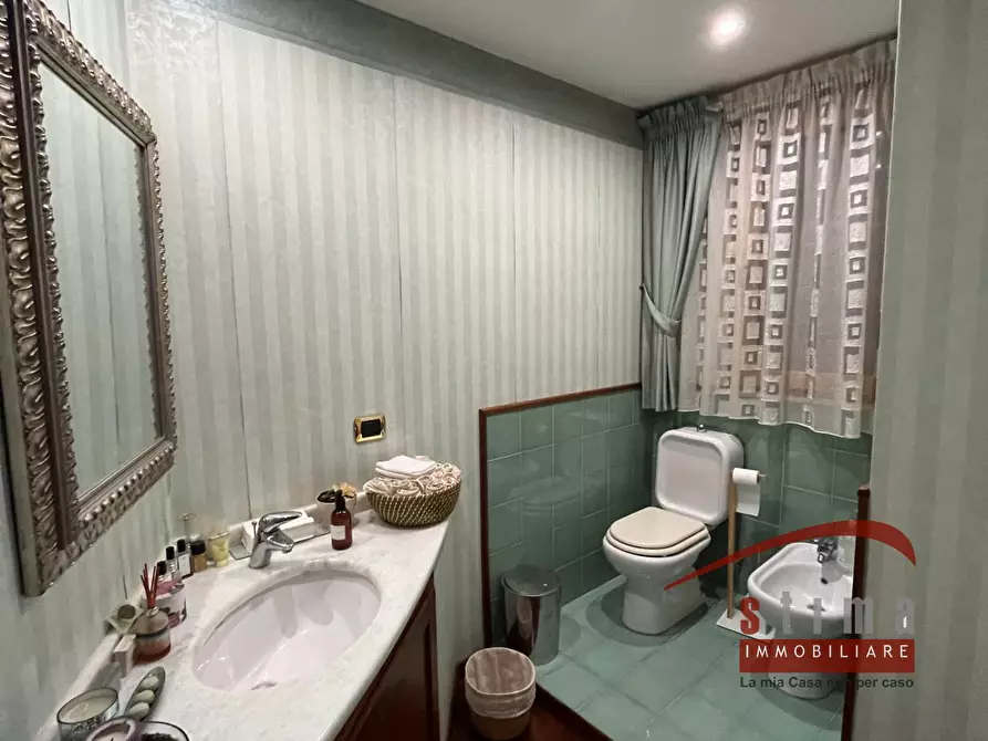 Immagine 15 di Villa in vendita  in Traversa Sinerchia a Siracusa