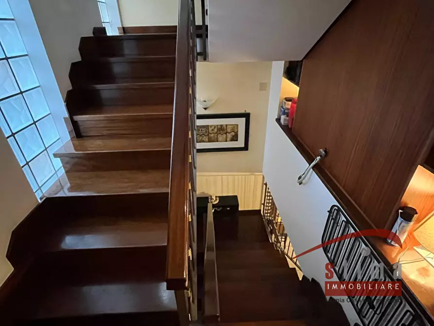 Immagine 17 di Villa in vendita  in Traversa Sinerchia a Siracusa