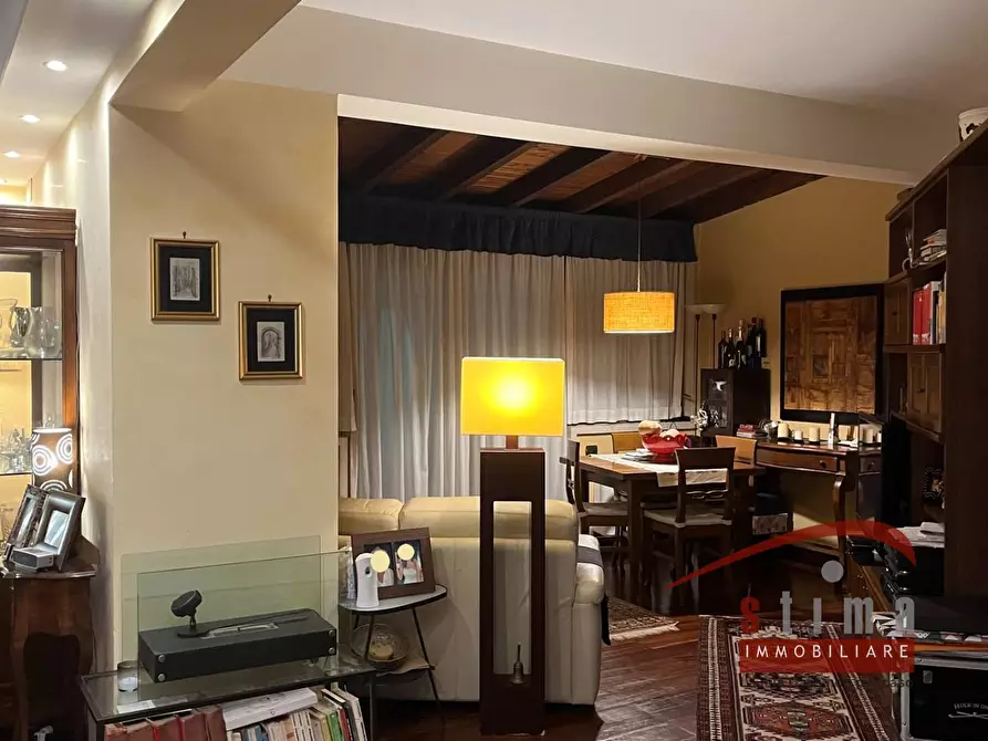 Immagine 24 di Villa in vendita  in Traversa Sinerchia a Siracusa